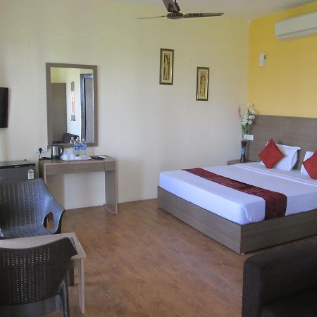 The Ashok Beach Resort Pondicherry Eksteriør bilde