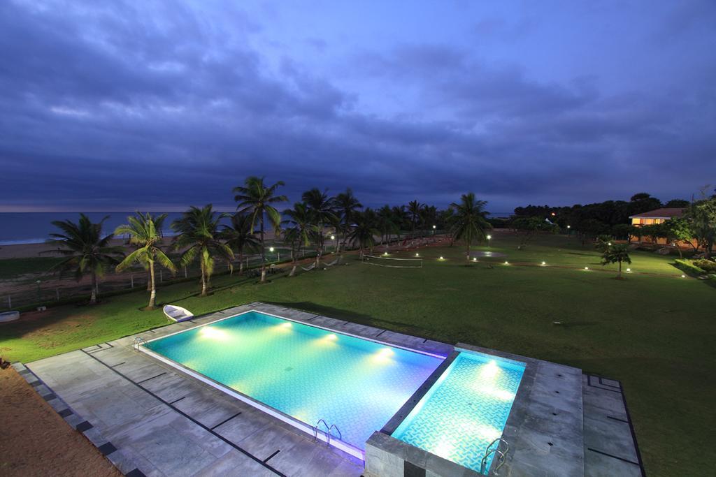 The Ashok Beach Resort Pondicherry Eksteriør bilde