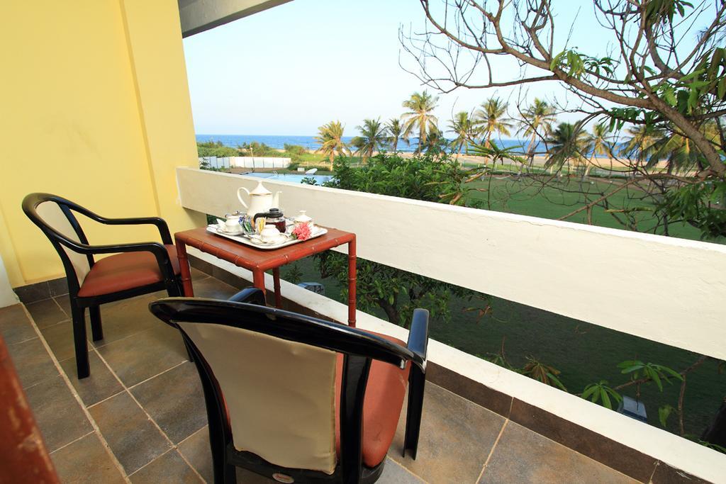 The Ashok Beach Resort Pondicherry Eksteriør bilde