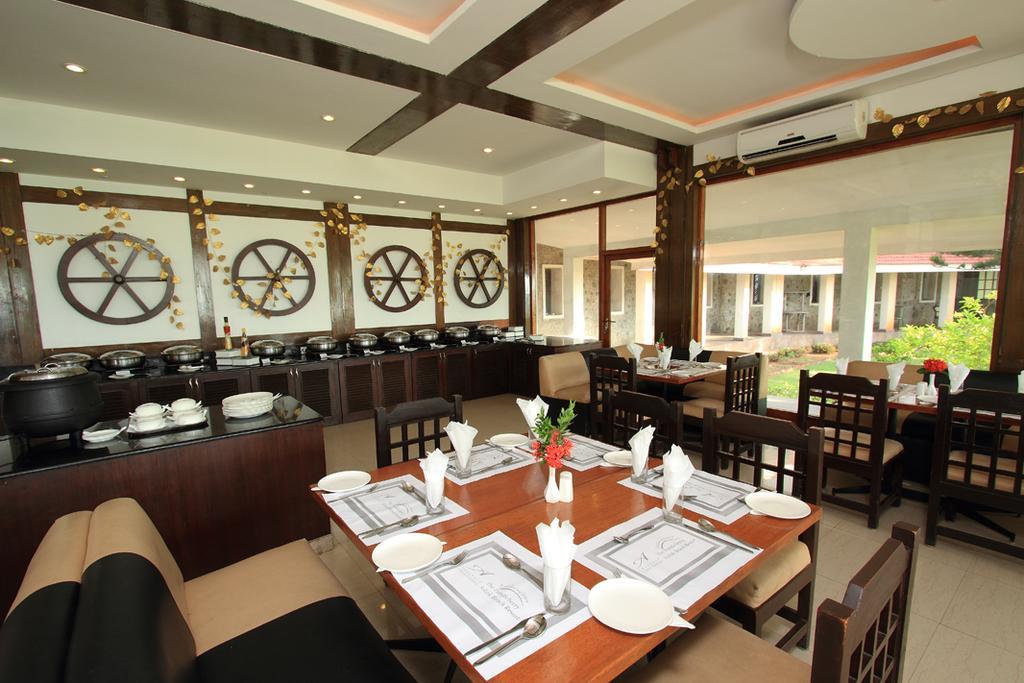 The Ashok Beach Resort Pondicherry Eksteriør bilde